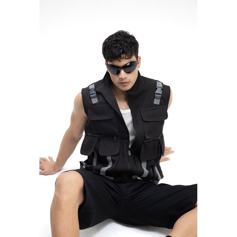 Strukt  Utility Tech Vest S