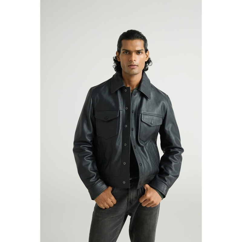 BASE – Classic Grained Leather Trucker S