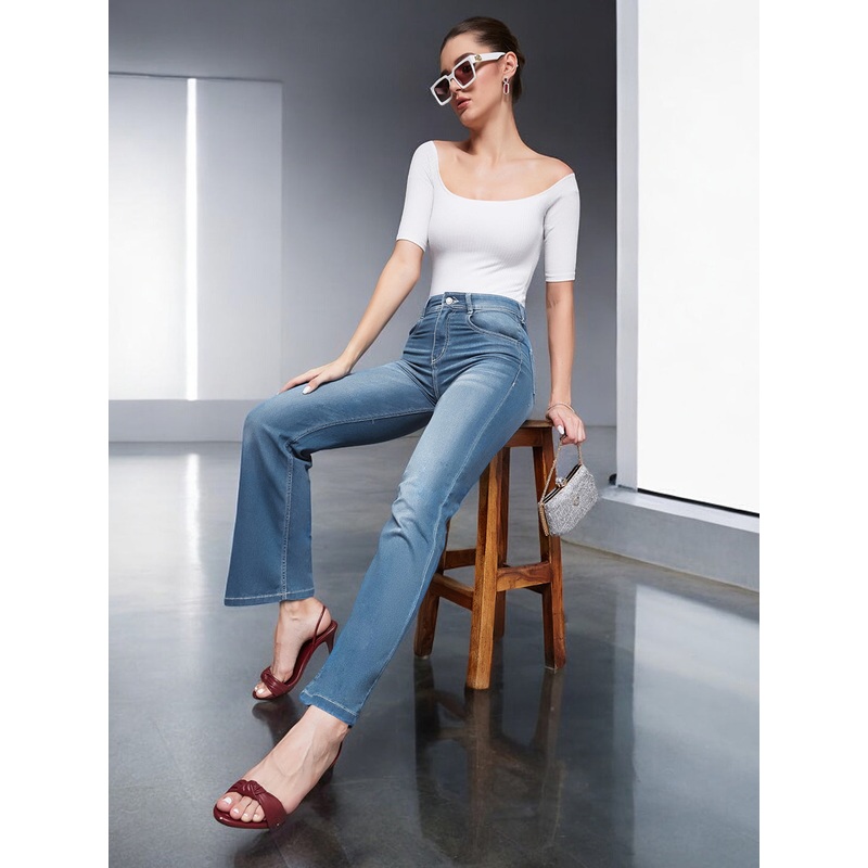24/7 Comfort Women’s Light Blue Wide-Leg Mid-Rise Light weight Denim Jeans 26 Blue