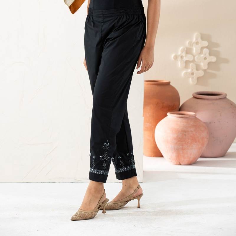 Womens Black Embroidered Bottom 2XL BLACK