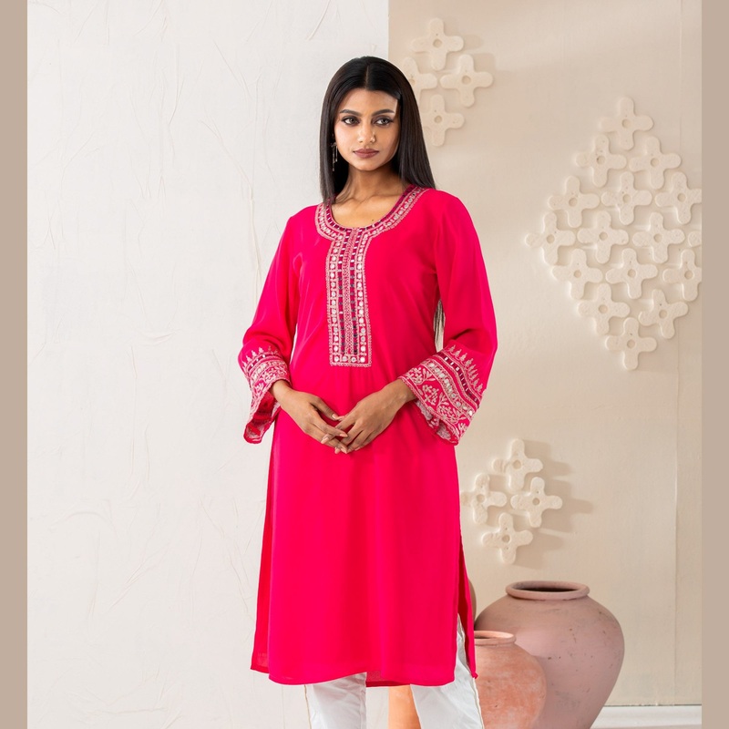 Womens Ethnic High Range Kurti-Pink M PINK
