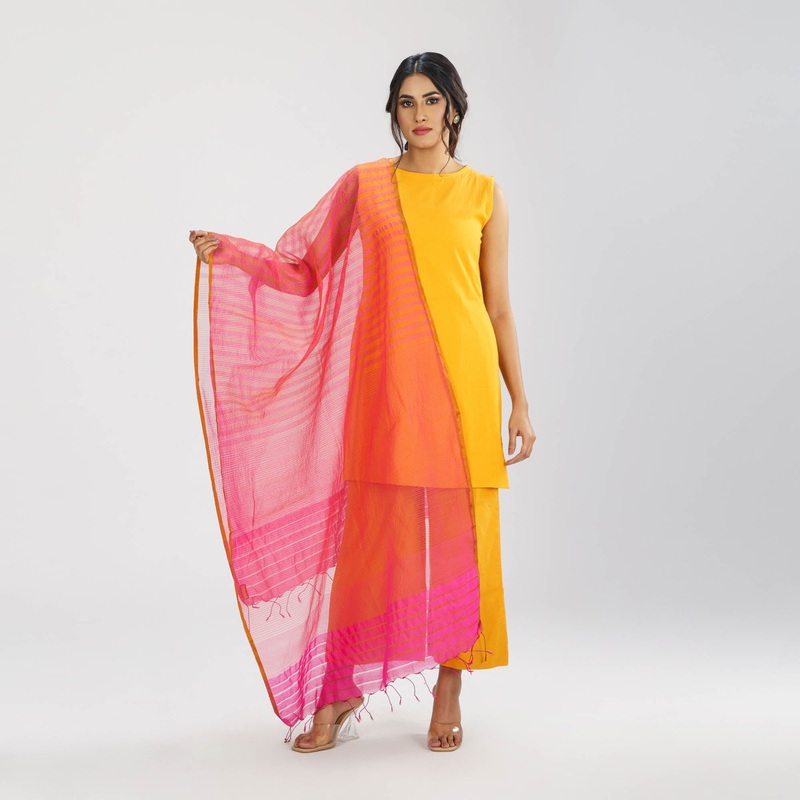 Womens Magenta Screen Printed Orna 95″ Inch MAGENTA