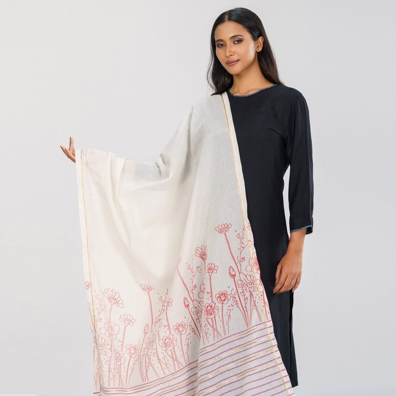 Womens White Screen Printed Ethnic Orna 95″ Inch OFF WHITE