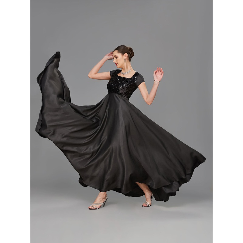 Black Short Sleeves Sequinned Fit and Flare Maxi Dress for Women XS Black