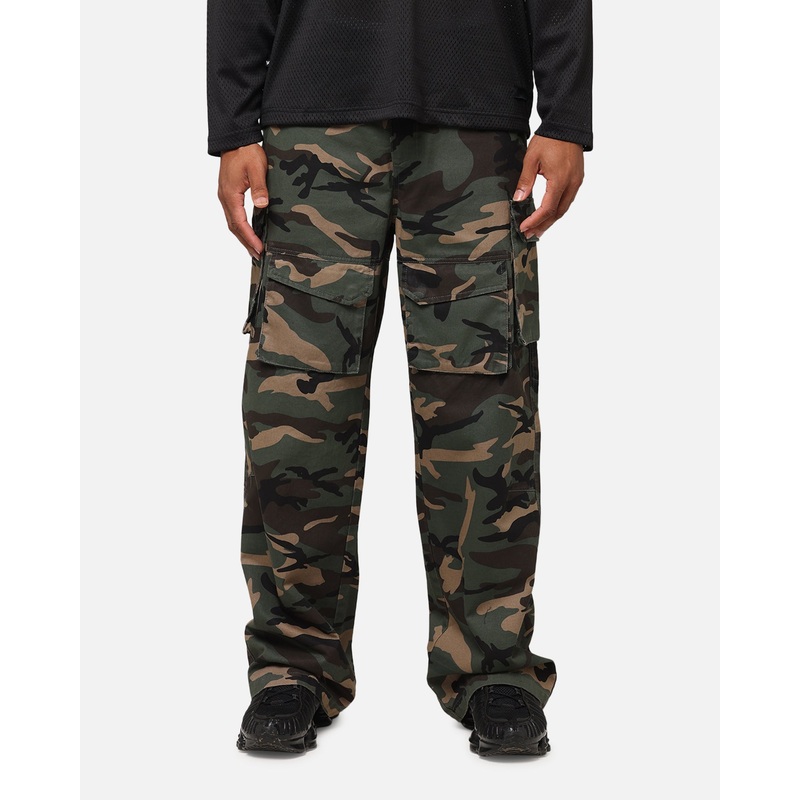 The Anti Order Artillery Baggy Cargo Pants  Woodland Camo 28