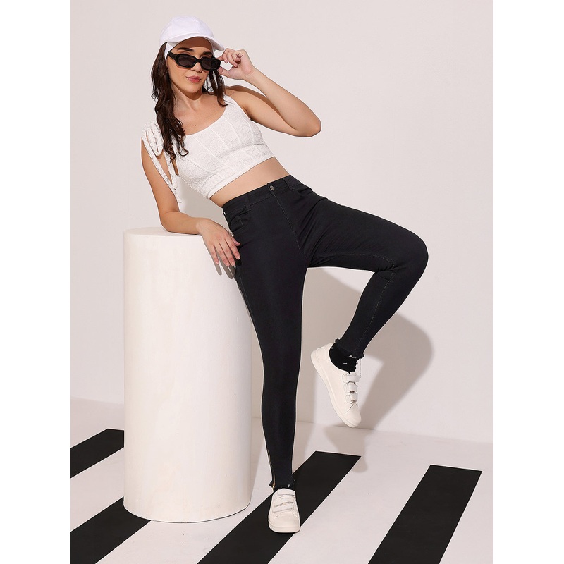 Women’s Black Slim Fit High Rise Regular Length Zipper And Raw Edge Detailing Stretchable Denim Jeans 26 Black