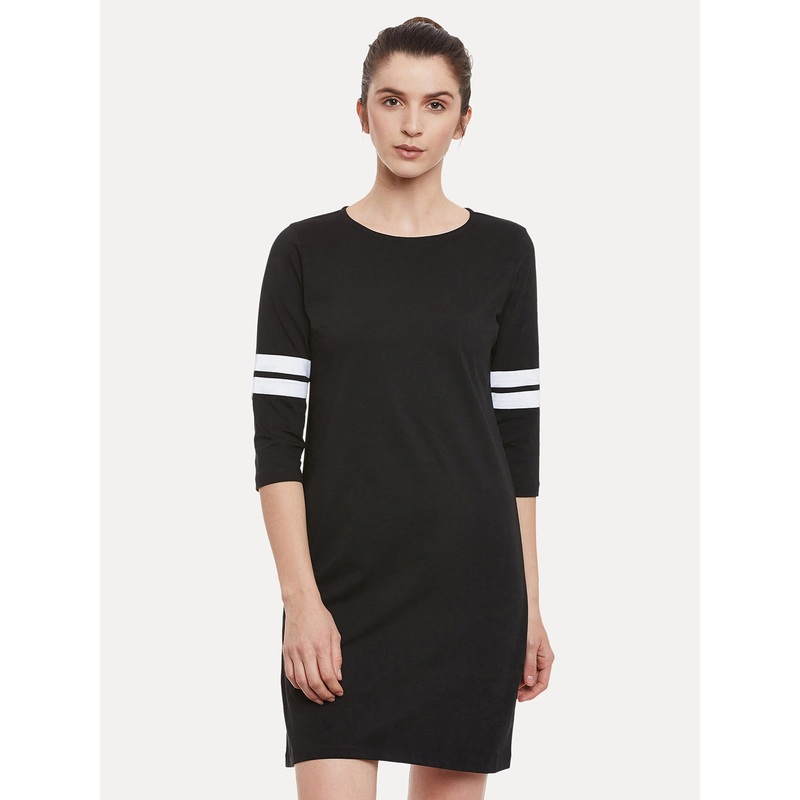 Women’s Black Solid Round Neck 3/4 Sleeve Paneled Shift Dress XS Black