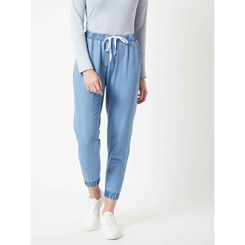 Women’s L Blue Regular Length Mid Rise Clean-Look Regular Fit Denim Joggers 26 Light Blue