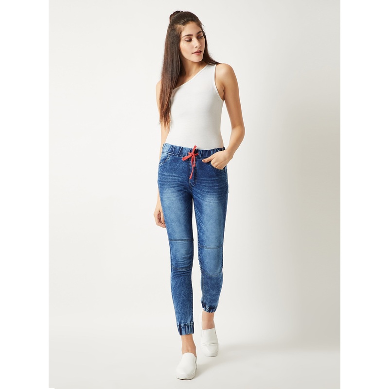 Women’s Blue Relaxed Fit Mid Rise Ice Wash Regular Length Stretchable Denim Joggers 26 Blue