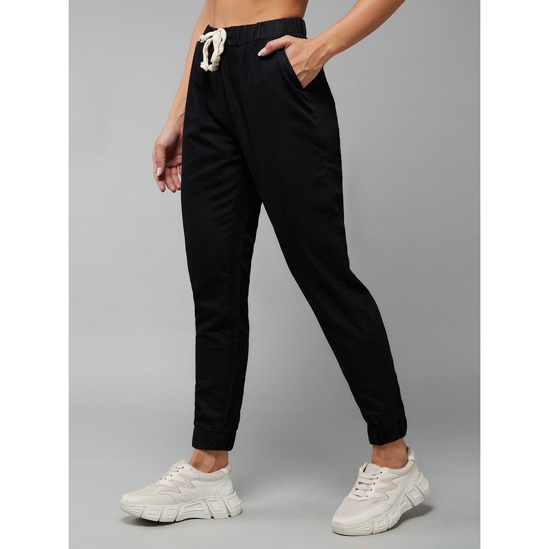 Women’s Black Regular Length Mid Rise Clean-Look Regular Fit Denim Joggers 26 Black