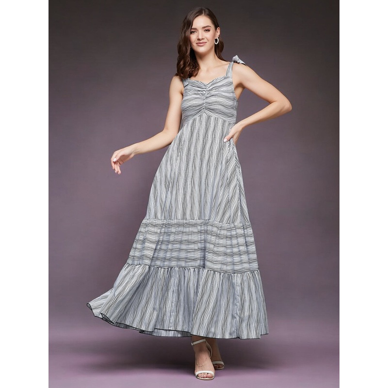 Black & White Sleeveless Tiered Maxi Dress for Women XS Black and White